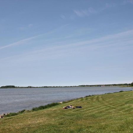 Ferienhaus Frigga Haus - Terrasse, Garten, Meerblick Wiek auf Rügen Zewnętrze zdjęcie